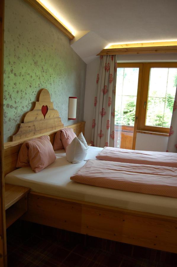 Hotel Schweizerhof Oberau Extérieur photo