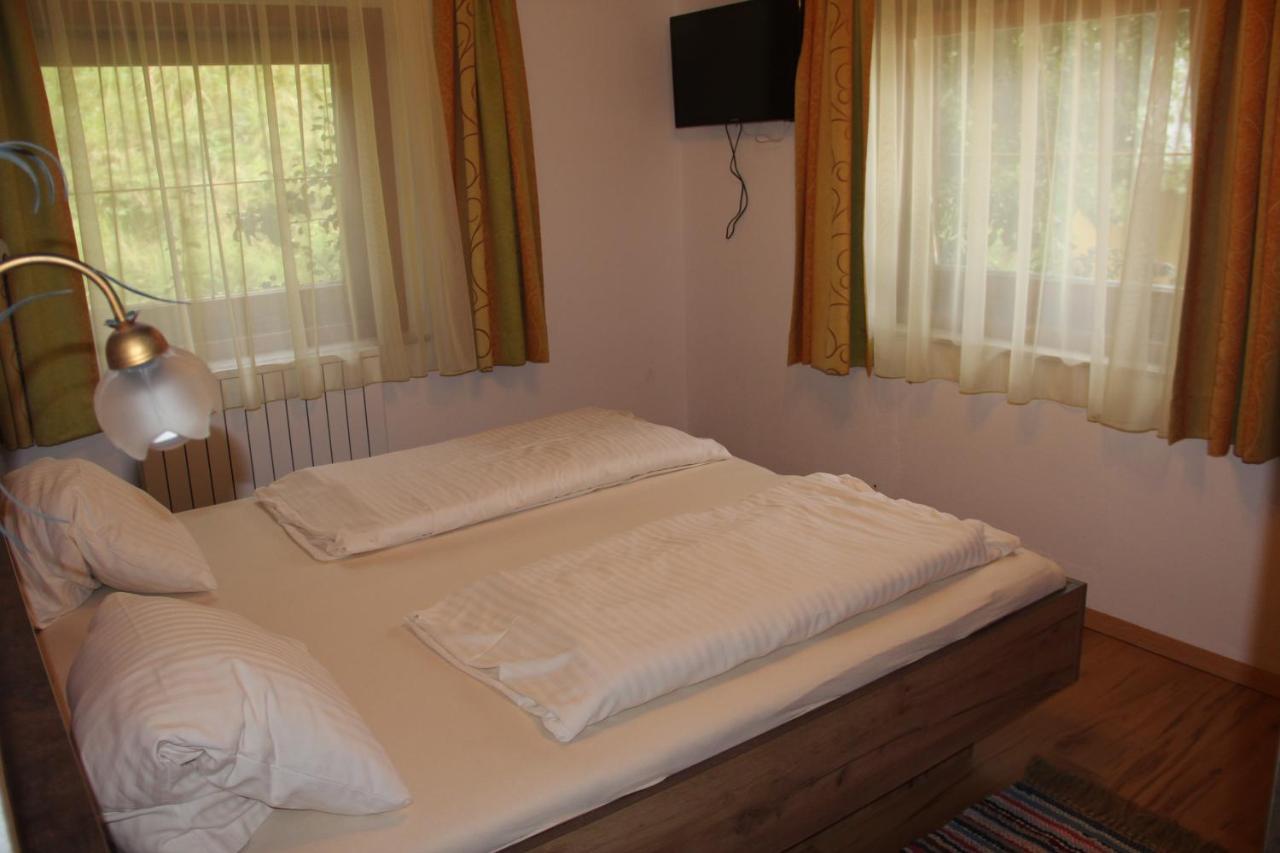Hotel Schweizerhof Oberau Extérieur photo
