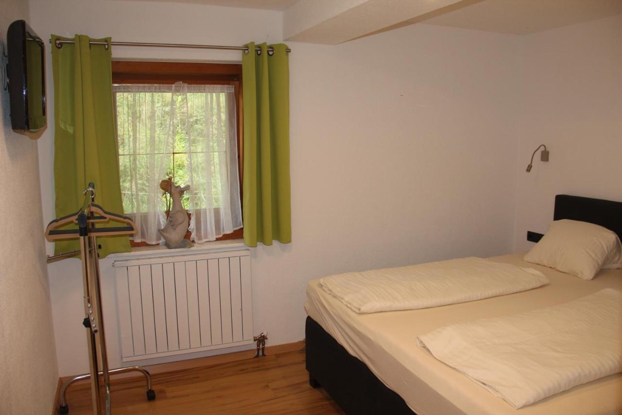 Hotel Schweizerhof Oberau Extérieur photo