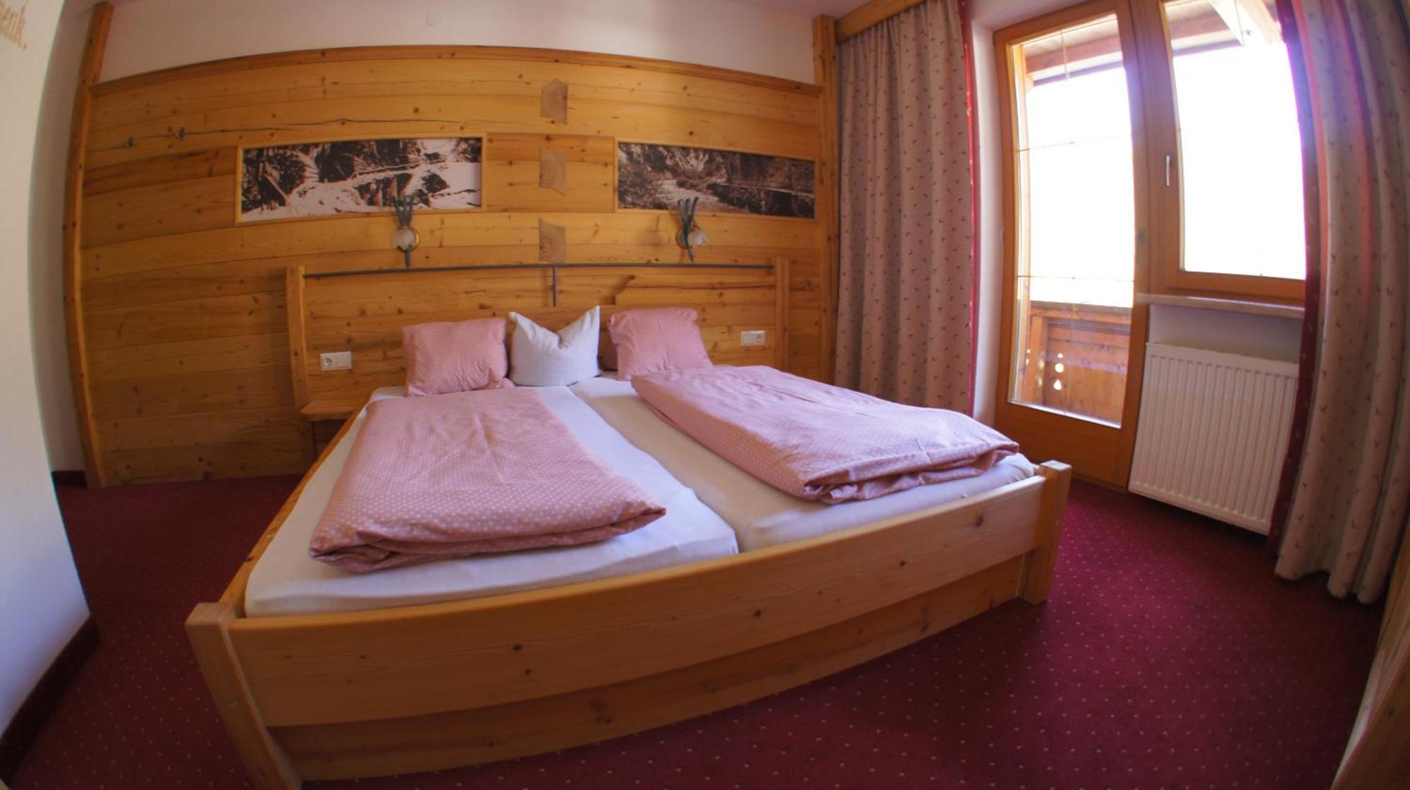 Hotel Schweizerhof Oberau Extérieur photo