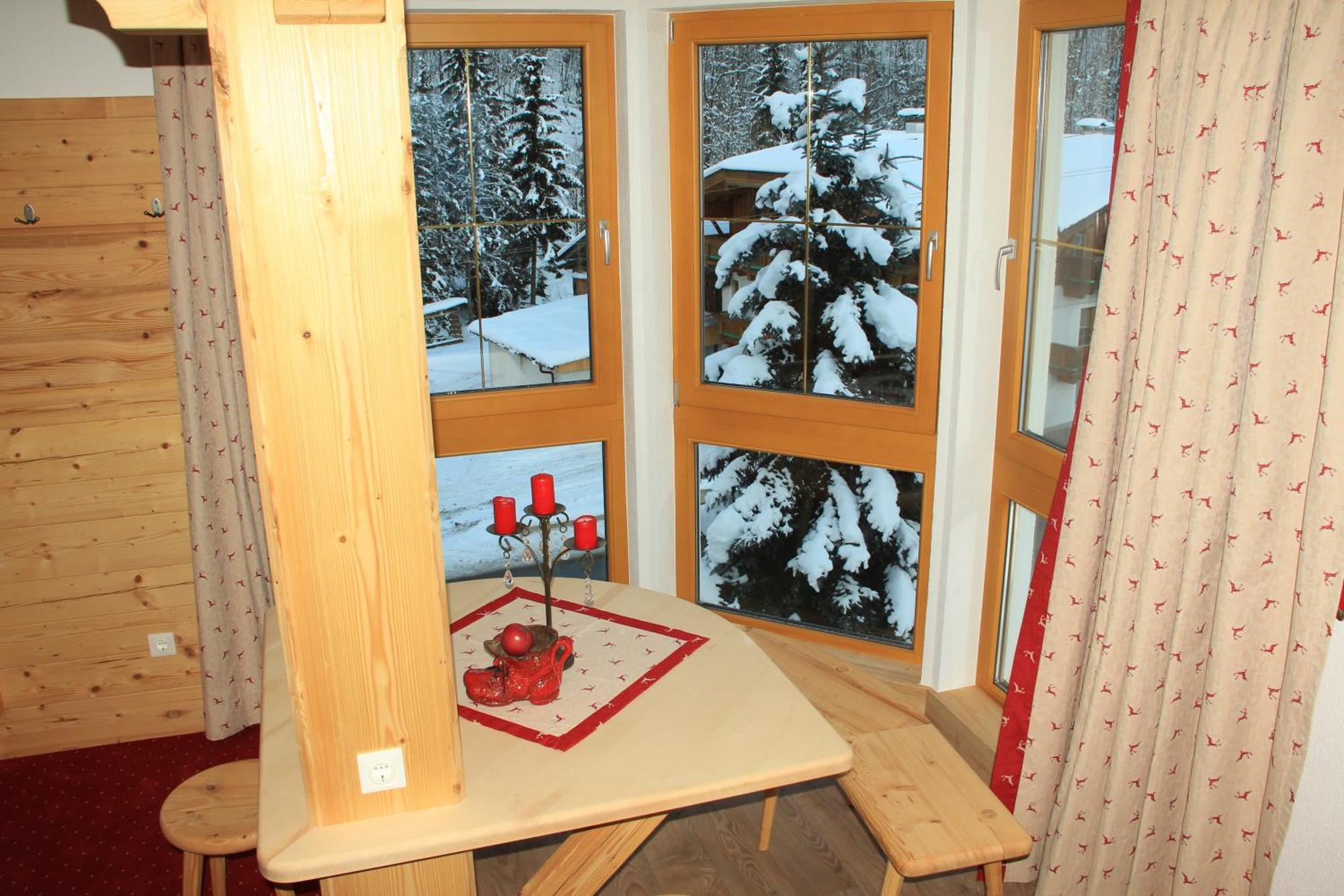 Hotel Schweizerhof Oberau Extérieur photo