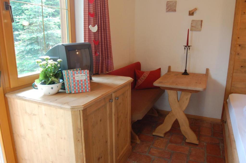 Hotel Schweizerhof Oberau Extérieur photo